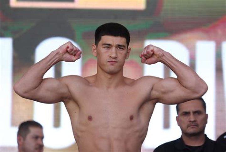 Alvarez, Bivol make weight ahead of WBA lightheavyweight title clash
