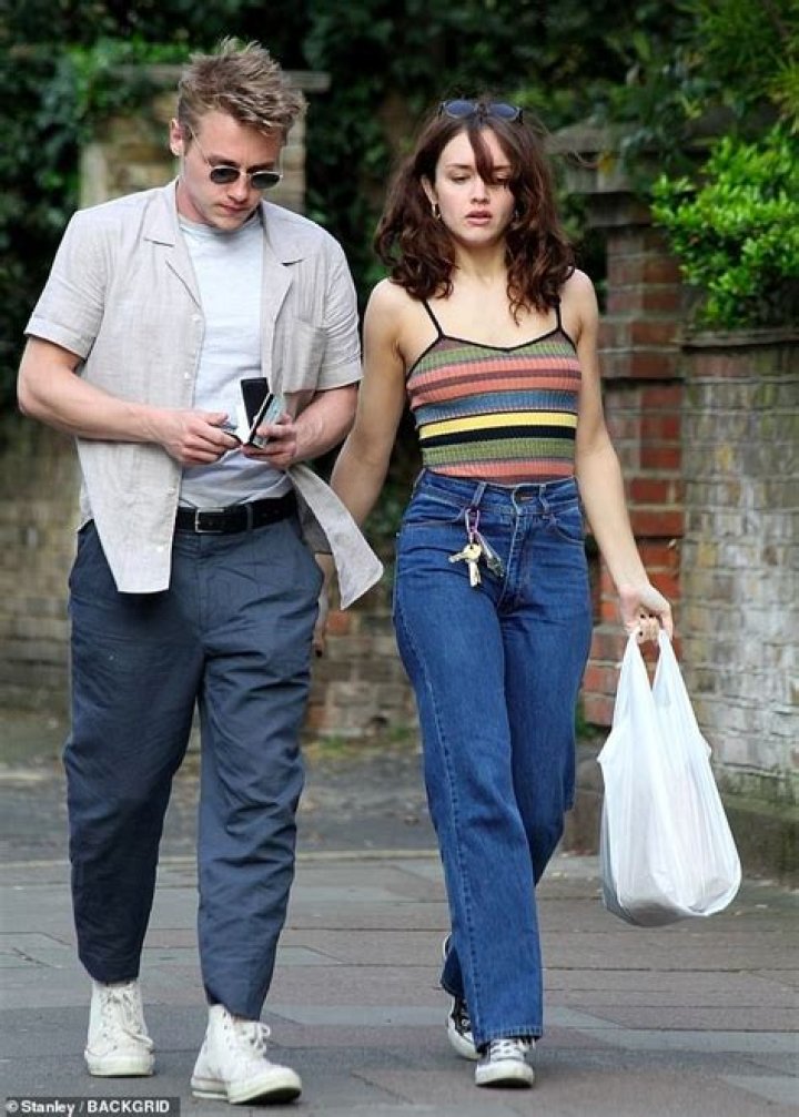 Ben Hardy holds hands with girlfriend Olivia Cooke in Primrose Hill