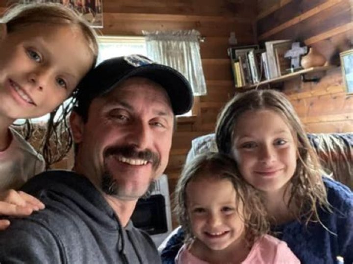 Cole Sturgis Bio, Net Worth, Wiki, Age, Height, Girlfriend