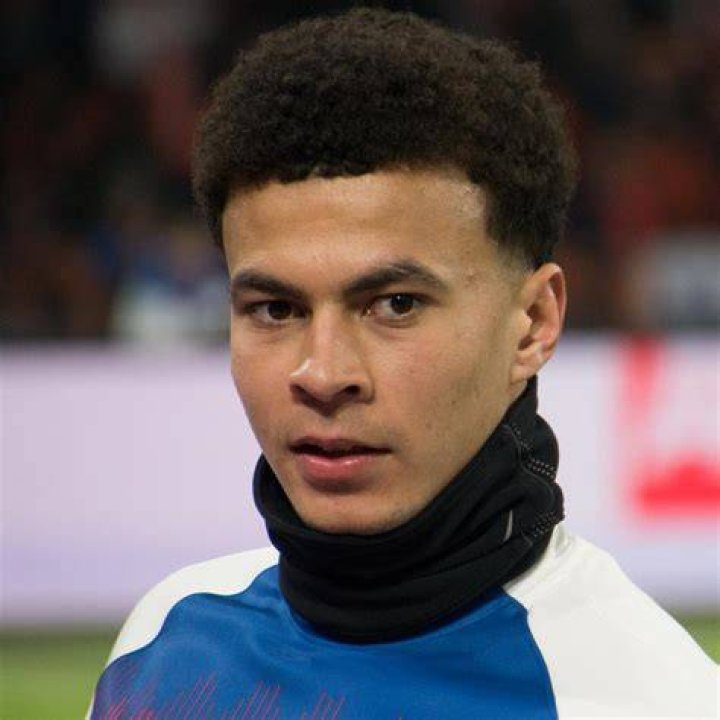 Dele Alli Net Worth (2020), Height, Age, Bio and Facts