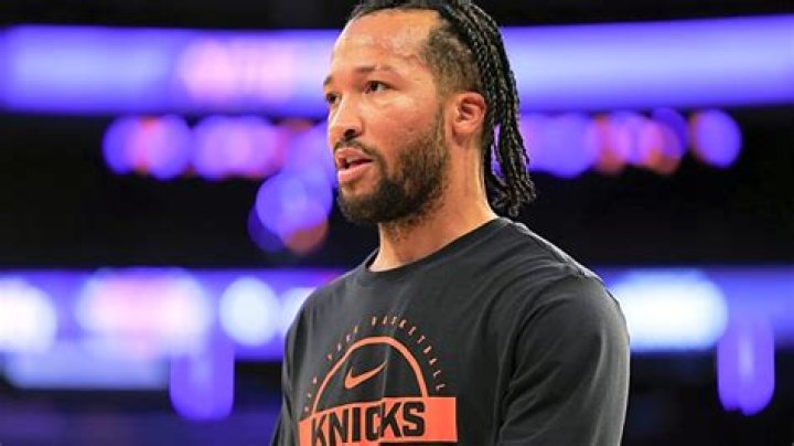 Knicks coach doesn't feel any pressure Is Tom Thibodeau on the clock?