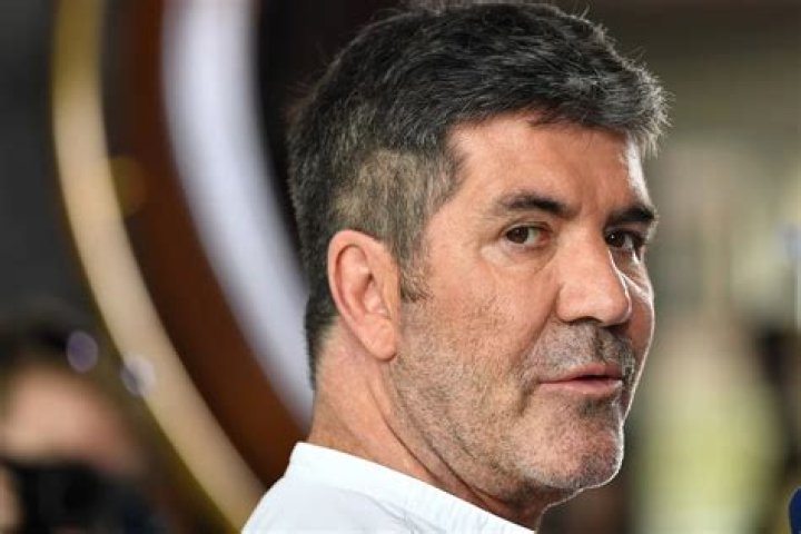 Simon Cowell Undergoes Emergency Surgery After Breaking His Back