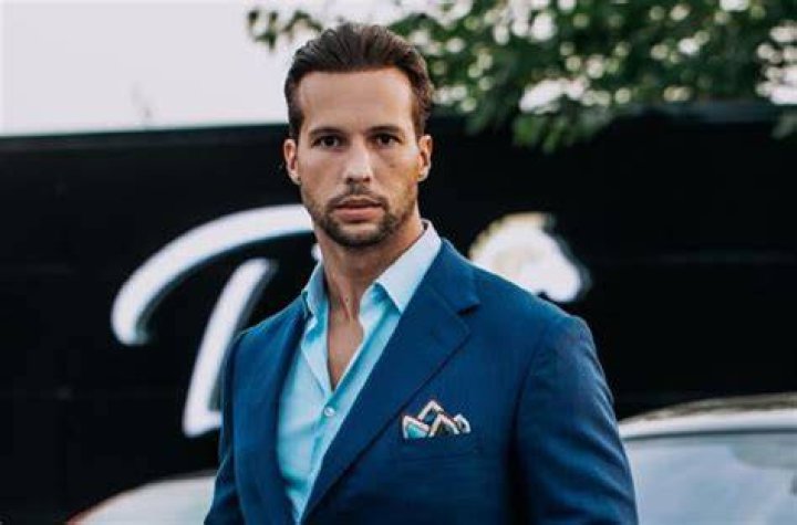 Tristan Tate Age, Net Worth, Girlfriend, Family and Biography (Updated