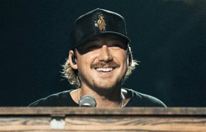 Wallen Shares Unreleased New Song "I Wrote The Book" [LISTEN